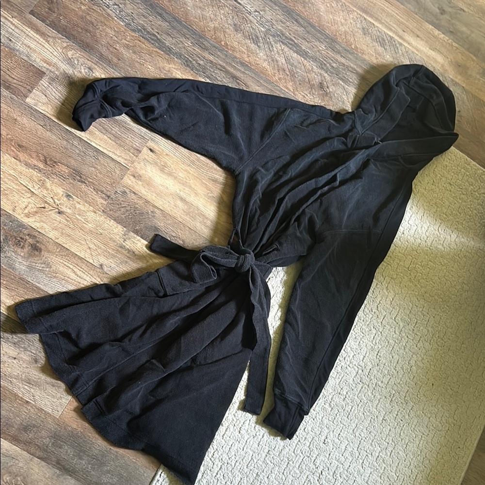 Elegant Black Hooded Wrap with Tie never worn